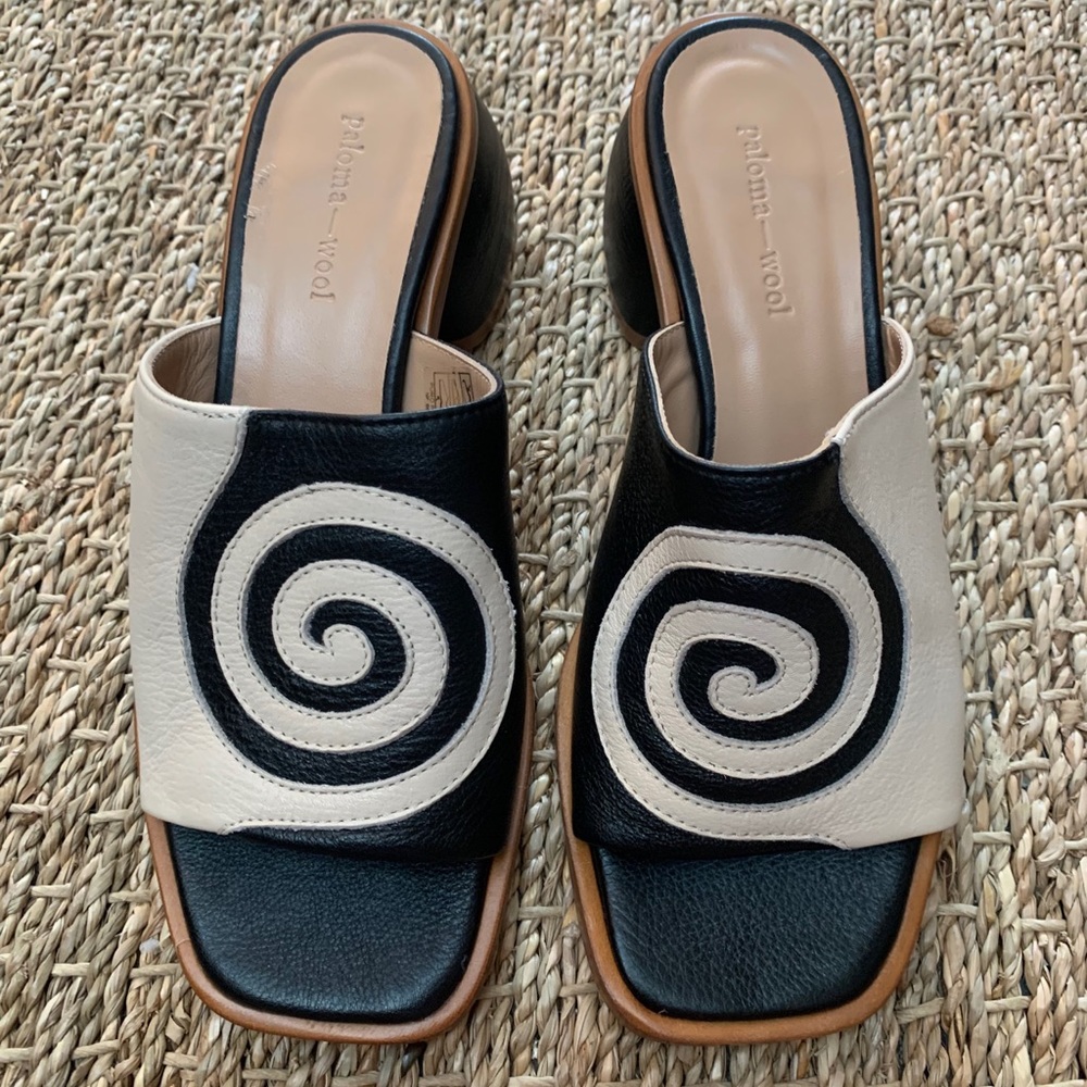 Paloma Wool Tornado Slides in Black/White